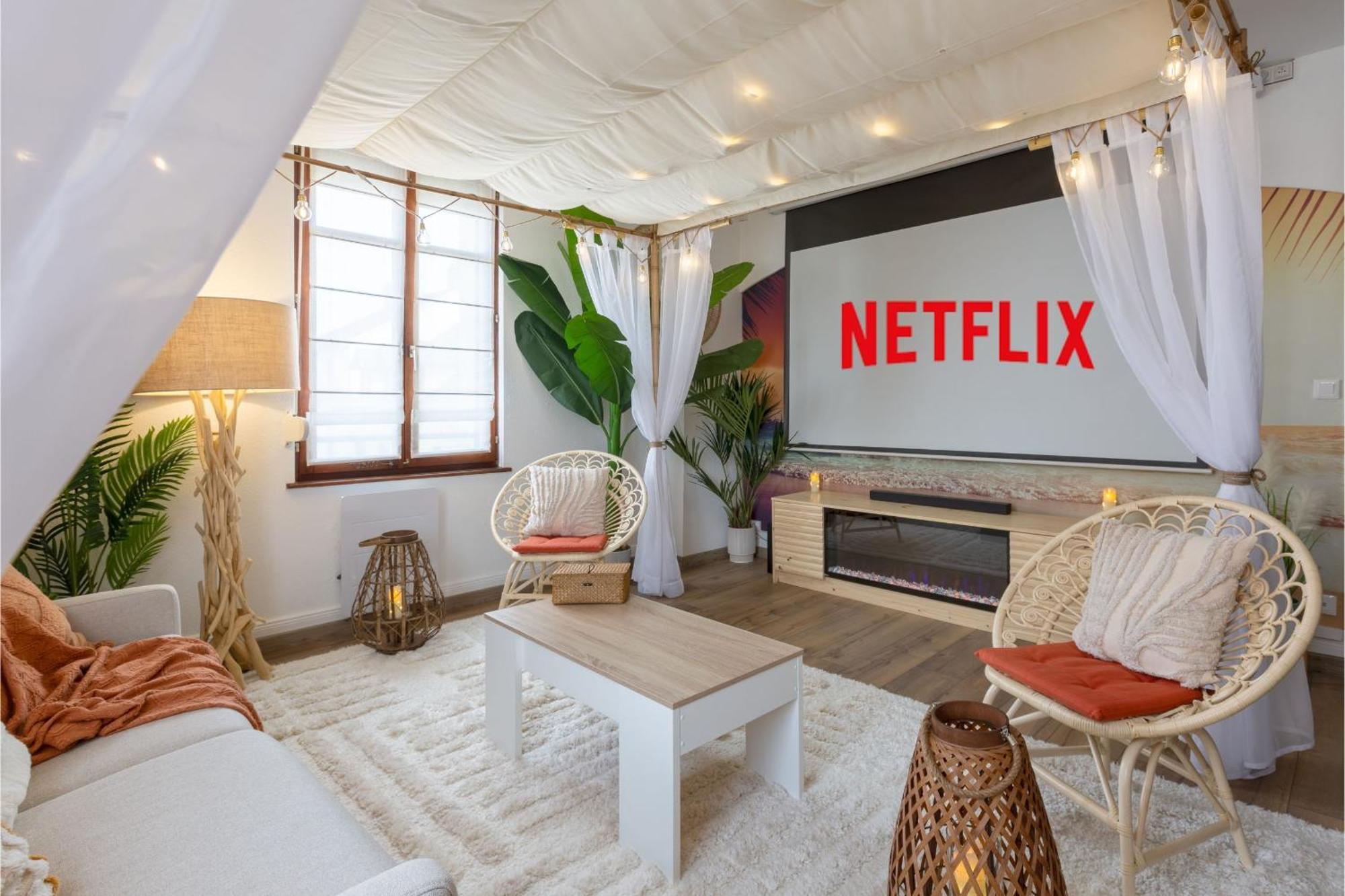 Lit Rond Tres Grand Et Confortable - Garage Possible Ou Parking Gratuit Rue - Gare 2 Min Et Ville 4 Min En Tram - Ciel Etoile - Netflix Videoprojecteur - Luxe Et Evasion Strasburg Zewnętrze zdjęcie